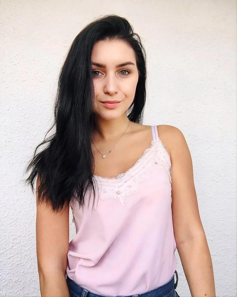 Про мене